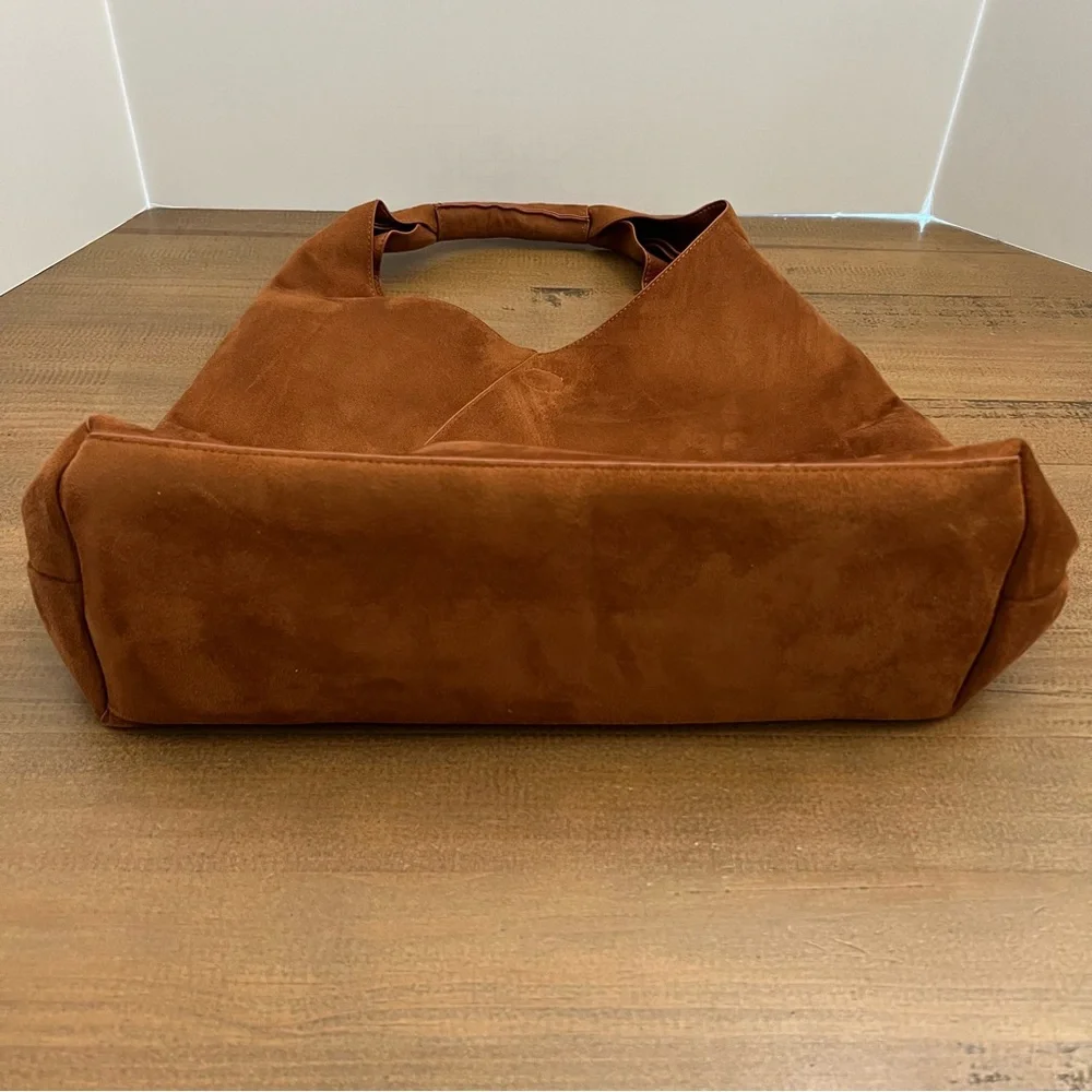 Vegan Suede Slouch Tote Banana Republic OS - Picture 8 of 14